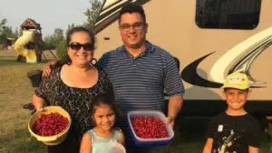 Wilmer Gonzalez and his family have to return to Venezuela from Kindersley after his work Visa was not renewed (Change.org)