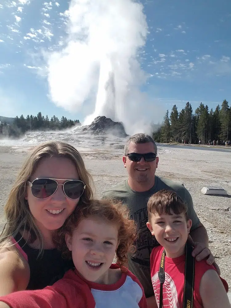 Tips for Visiting Yellowstone with Kids | allmomdoes