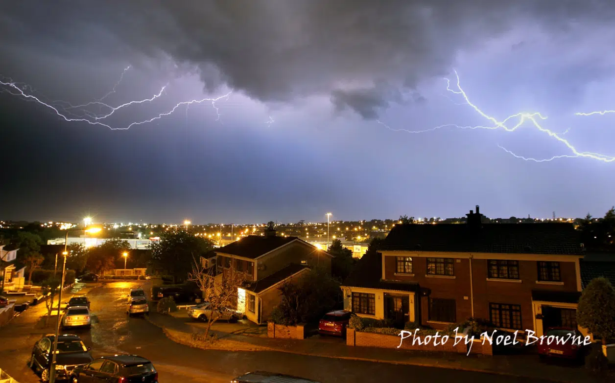 Hundreds Of Homes In Waterford Without Power Following Thunder And Lightning Wlr