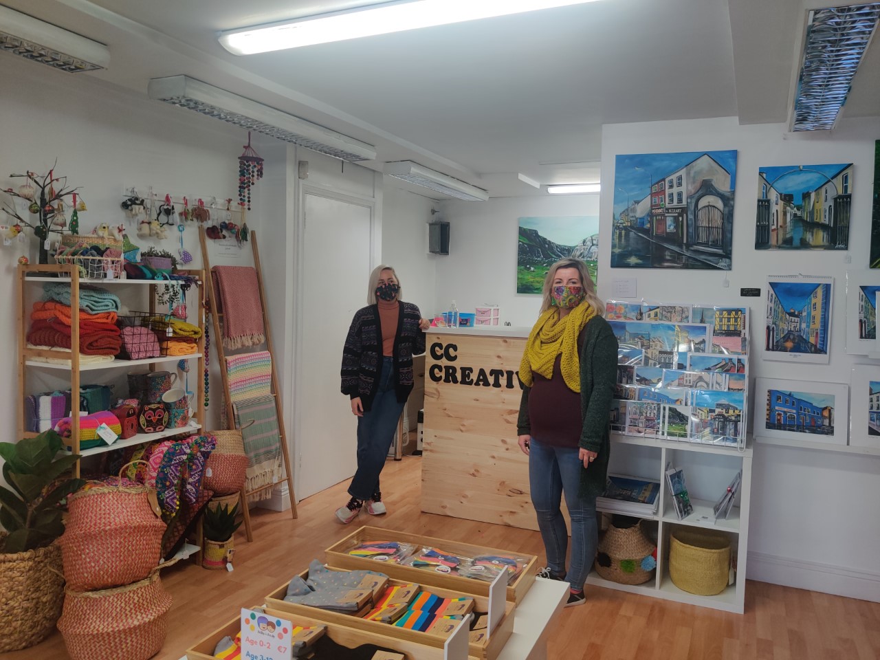 Unique local gifts, National Digital Awards, and the online platform Blaa Giveaways – It's The Hot Desk - Vimarsana News