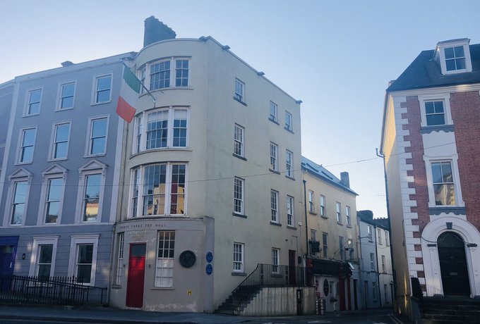 First raising of the Irish Tricolour in Waterford on 7 March 1848 remembered - Vimarsana News