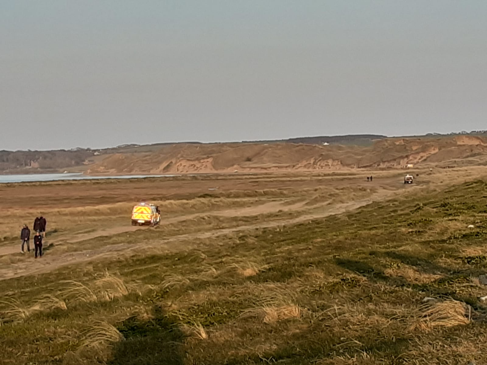 Unconscious woman discovered on Tramore Back Strand taken to UHW - Vimarsana News