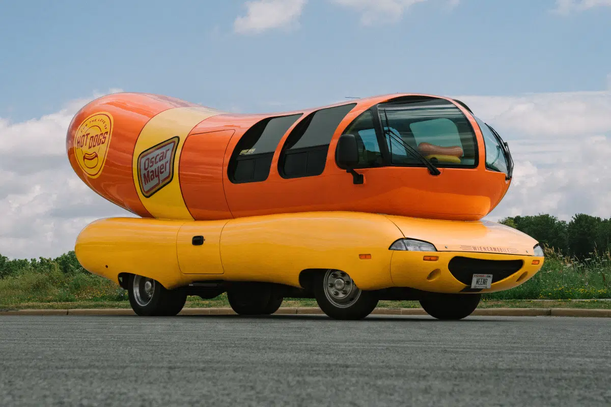 Planters NUTmobile and Oscar Mayer Wienermobile in Austin! KOKE FM