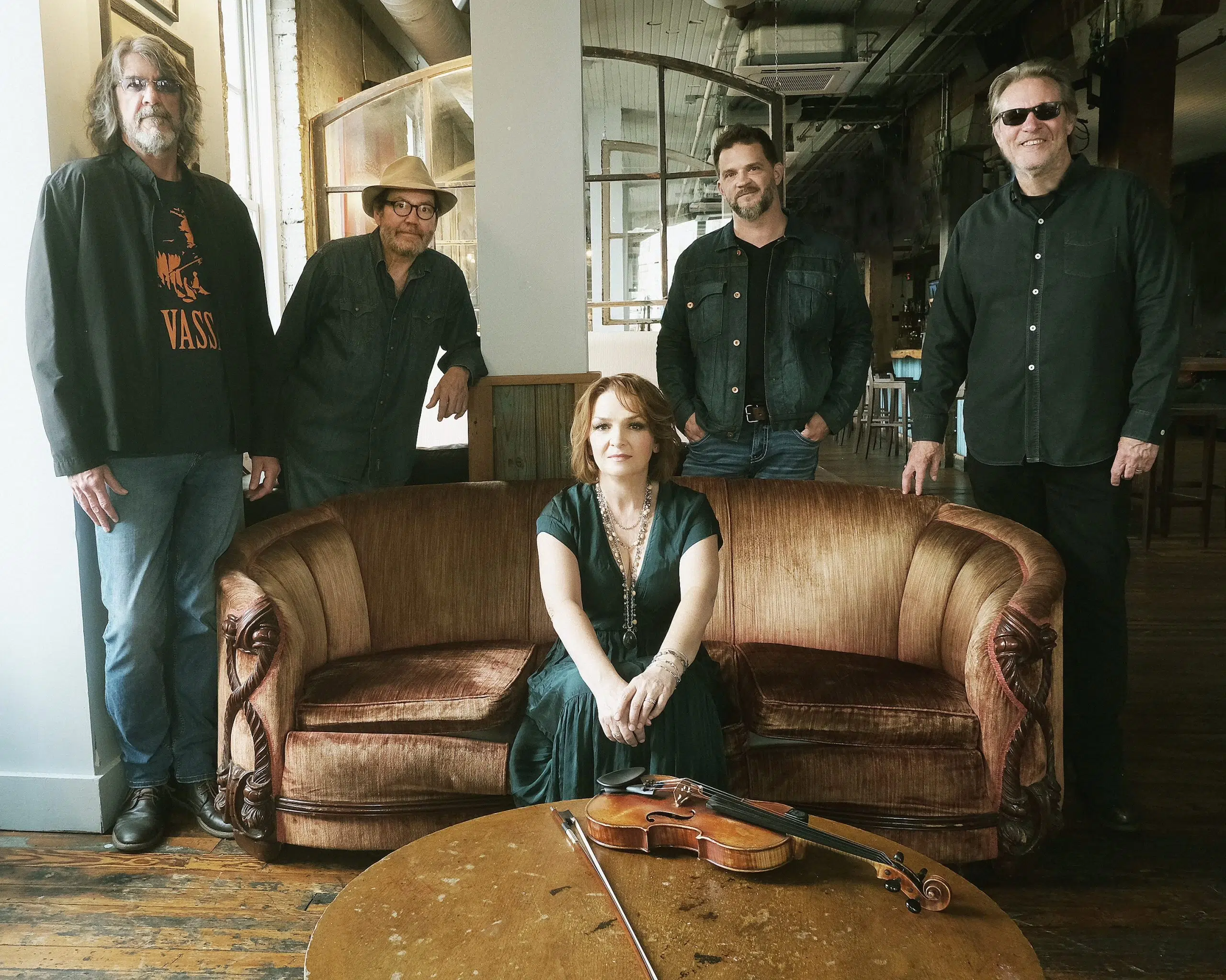 LISTEN Tammy Rogers from The SteelDrivers on Texas Nights with Scotty