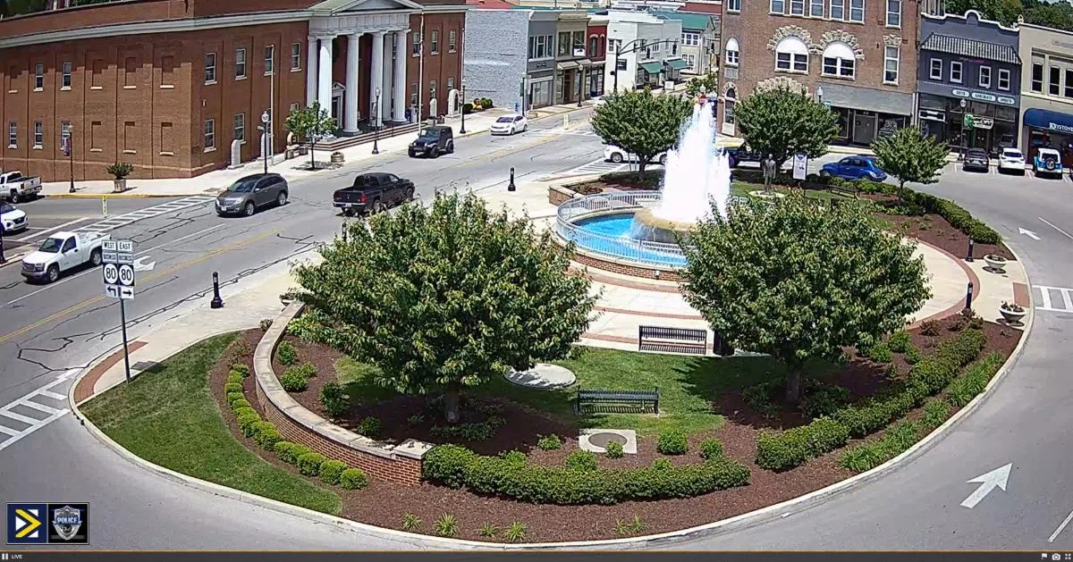 Speda Installs Live Cam At Fountain Square Wyky Somerset 1061 Fm 80s Through Todays Lite Rock Hits
