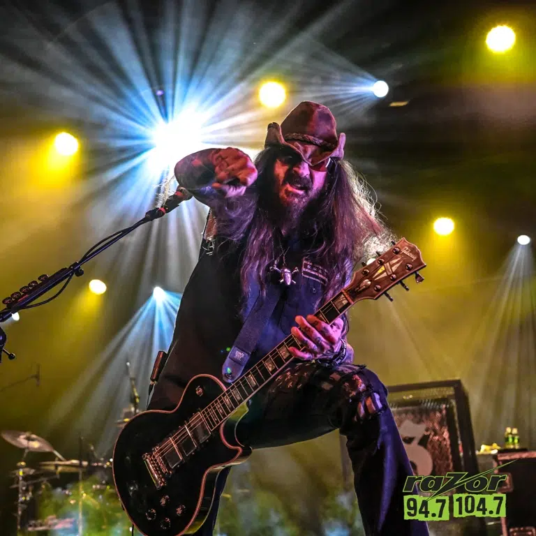 Saliva Guitarist Wayne Swinny Dies After Suffering Brain Hemorrhage