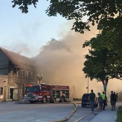 Building on fire in downtown Menasha | WHBY