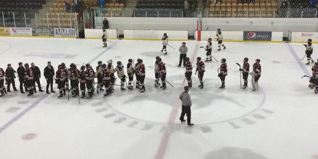 Bulldogs Win, Advance to Division Final - Vimarsana News