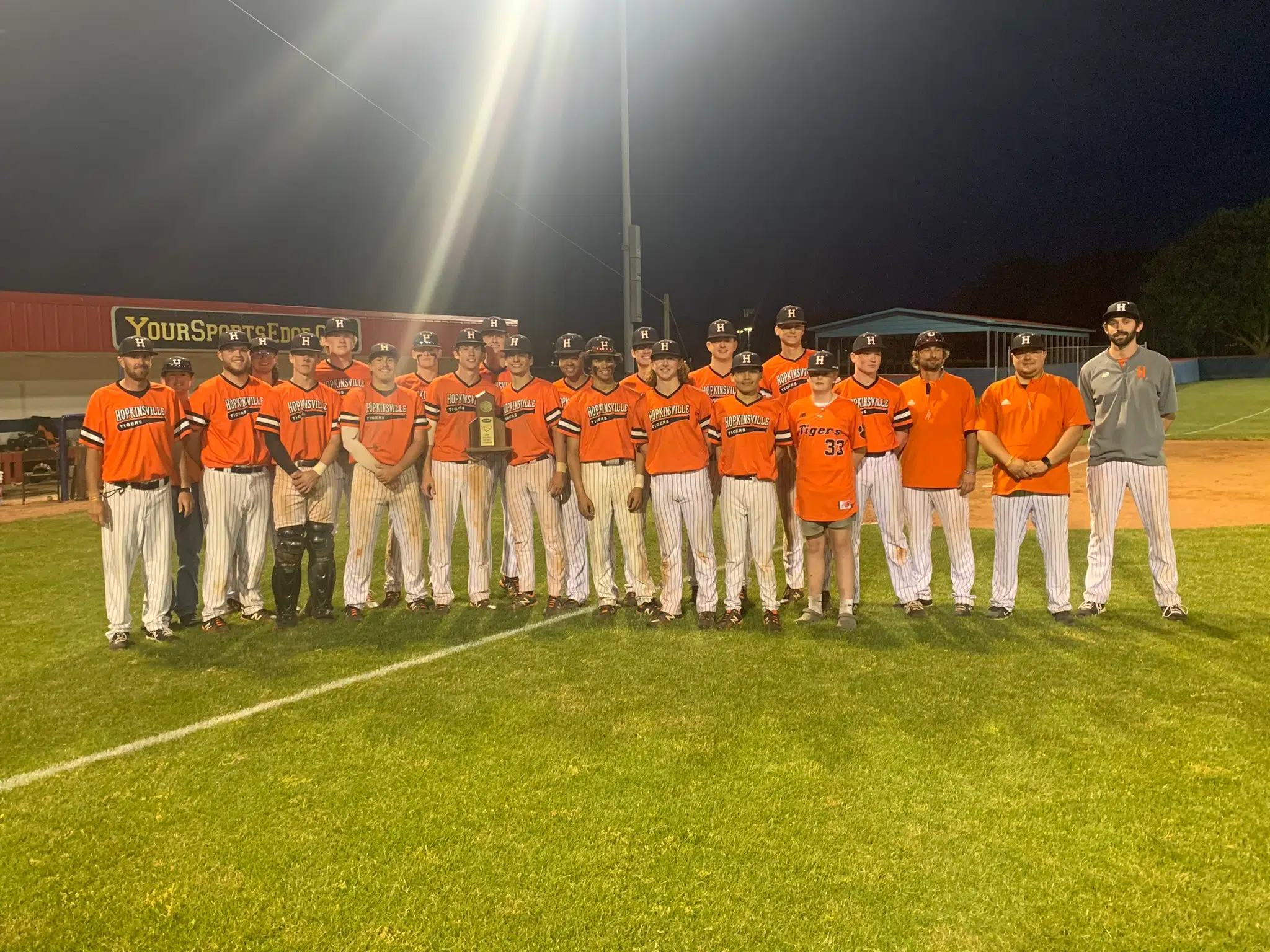 Hopkinsville wins 8th District baseball championship WHOP 1230 AM