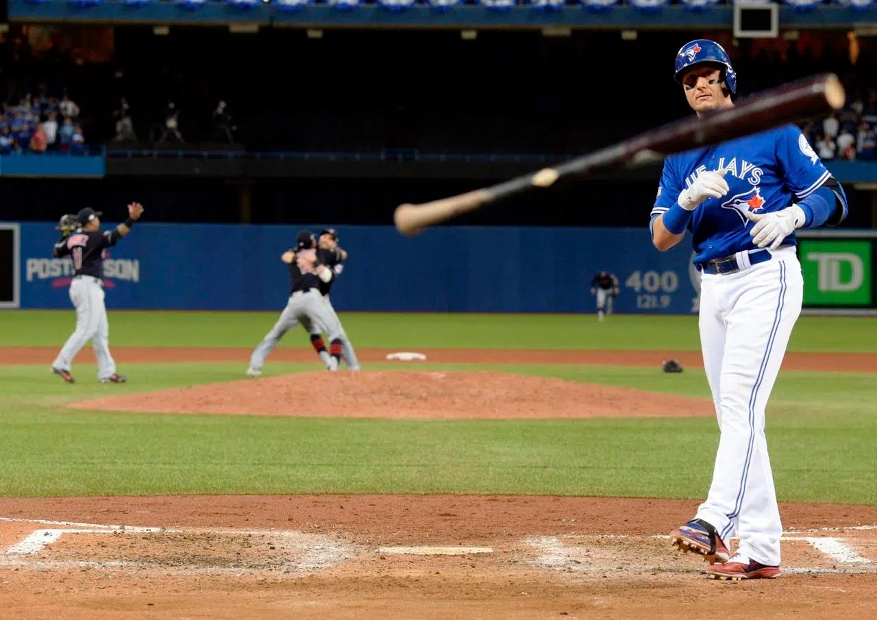 Rogers Centre roof closed for ALCS Game 3