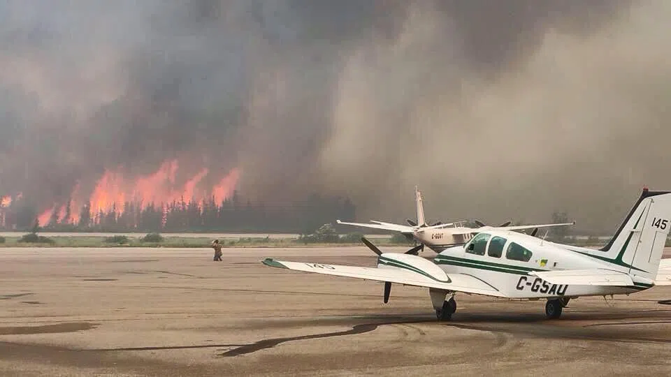 Mayor says fire poses ‘serious threat’ to La Ronge paNOW