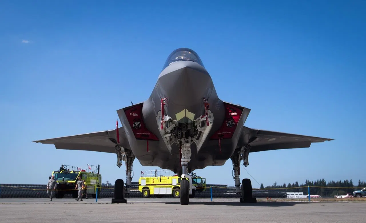 F 35 Stealth Fighters Make Canadian Debut At Abbotsford Air Show Panow