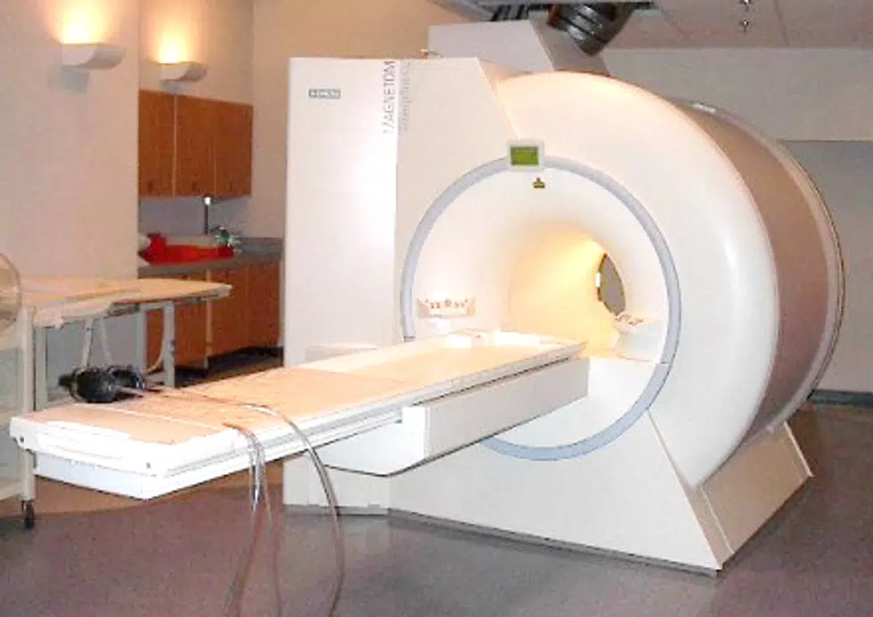 premier-considers-private-mri-clinics-to-decrease-wait-times-panow