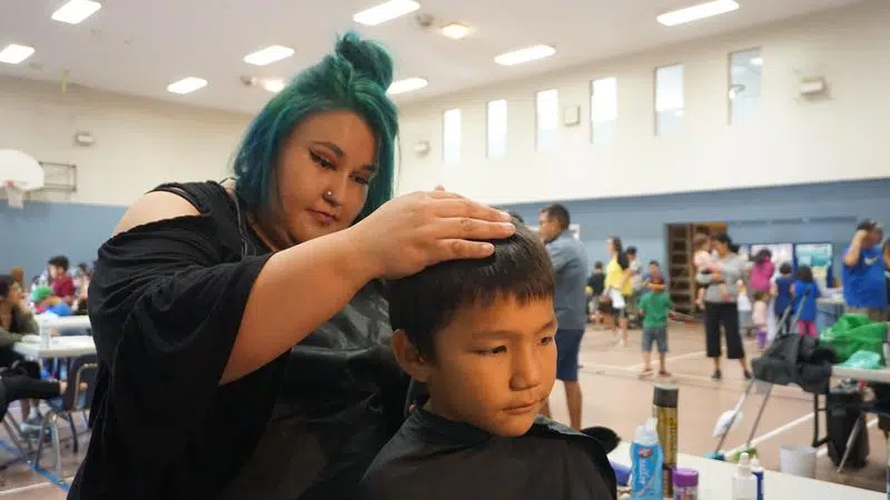 Local Hairdressers Give Back Panow