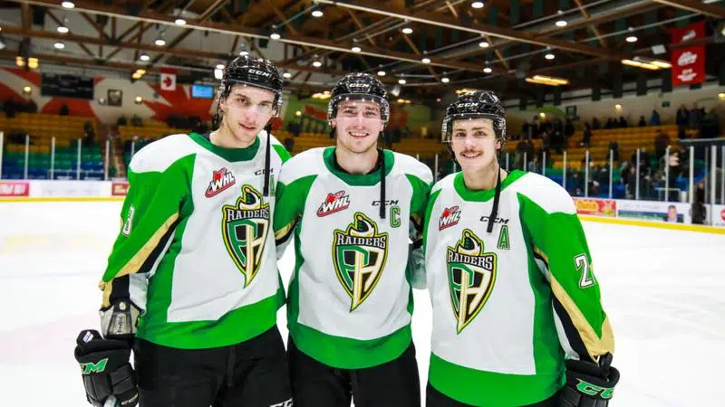 Raiders Doubled Up By Rebels - Prince Albert Raiders