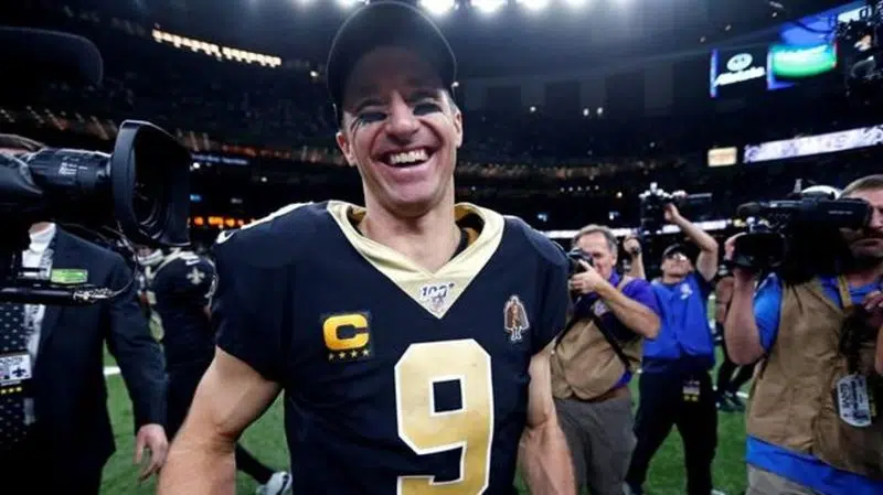 Brady leaving New England, Brees staying put in New Orleans