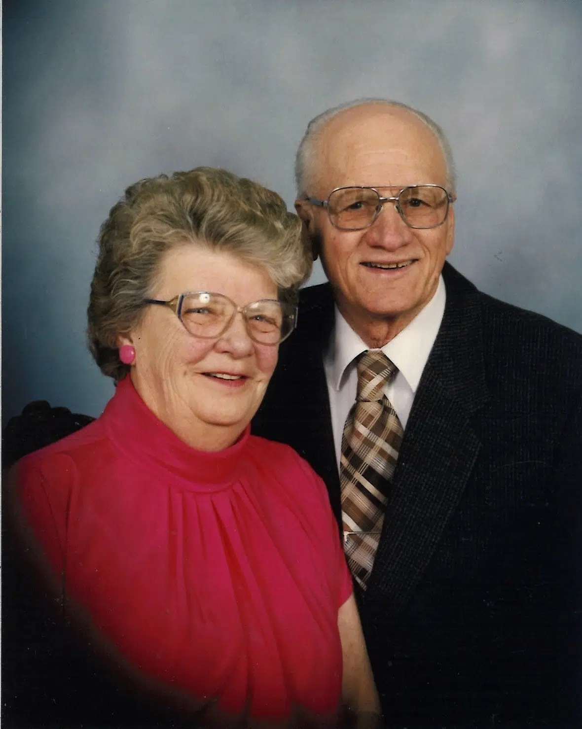 Arnold and Thelma Neurauter | paNOW