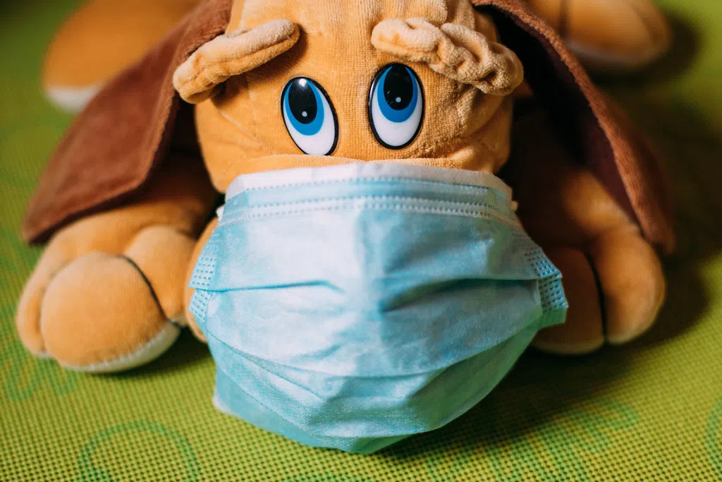 Ontario mask mandates drops today (except for a few places) 91X FM CJLX