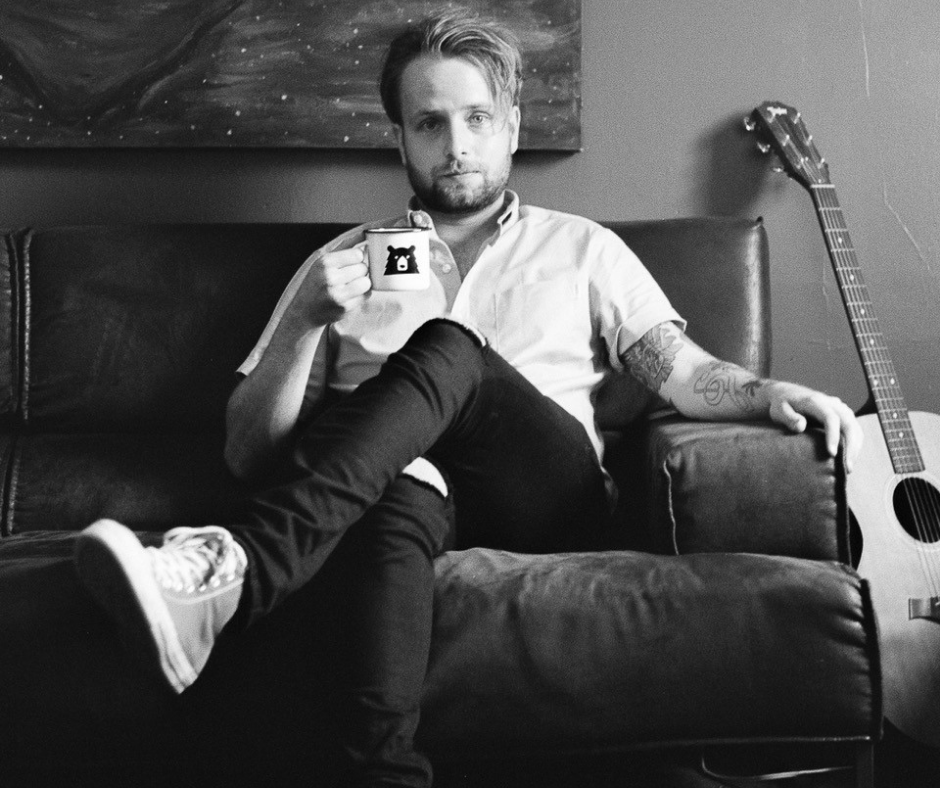 Indie 5 @ 5 Interview: Sean Watson Graham - Vimarsana News