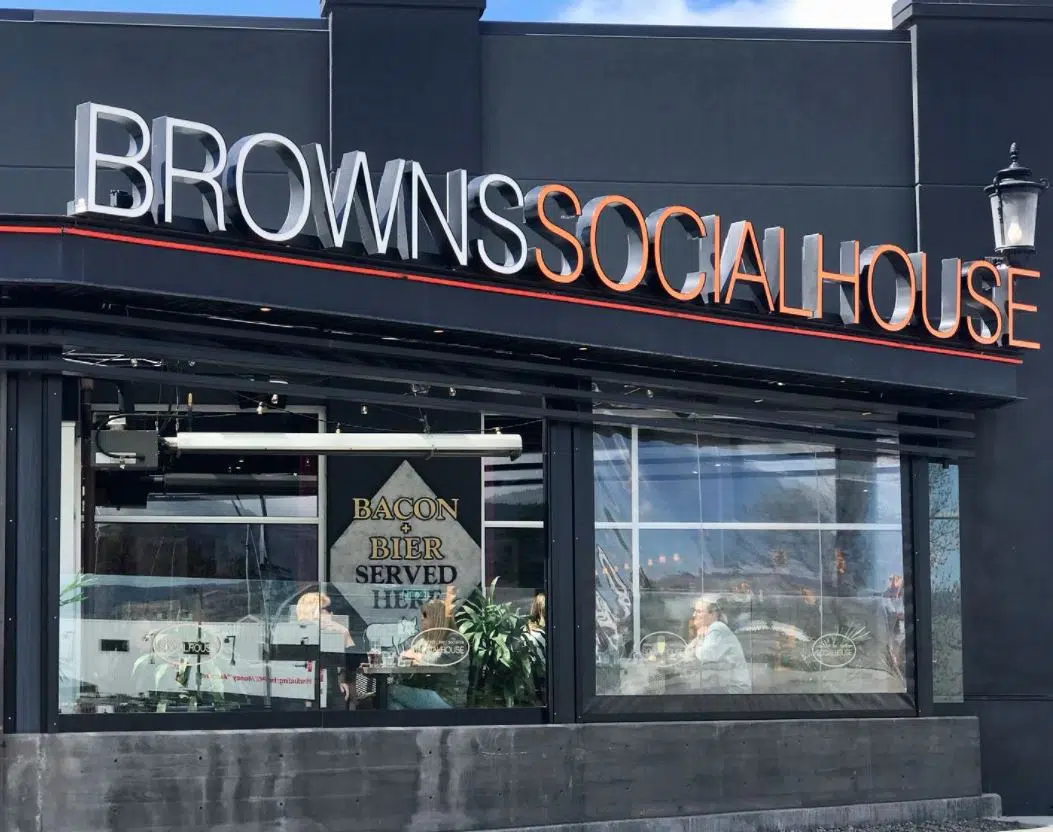 Browns Socialhouse in Kamloops temporarily closed because of COVID-19