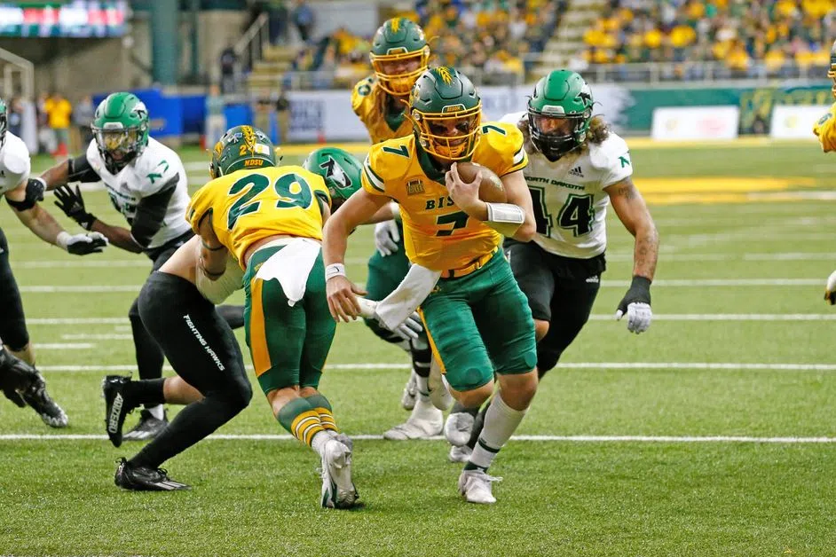 Miller, Bison Roll to 4221 Harvest Bowl Win Over North Dakota Bison
