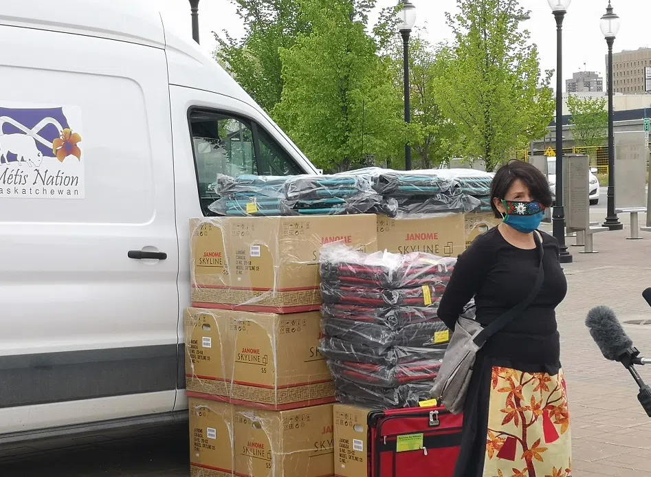 Sewing Group Creates Nearly 5,000 Masks for People in Saskatchewan 98COOL