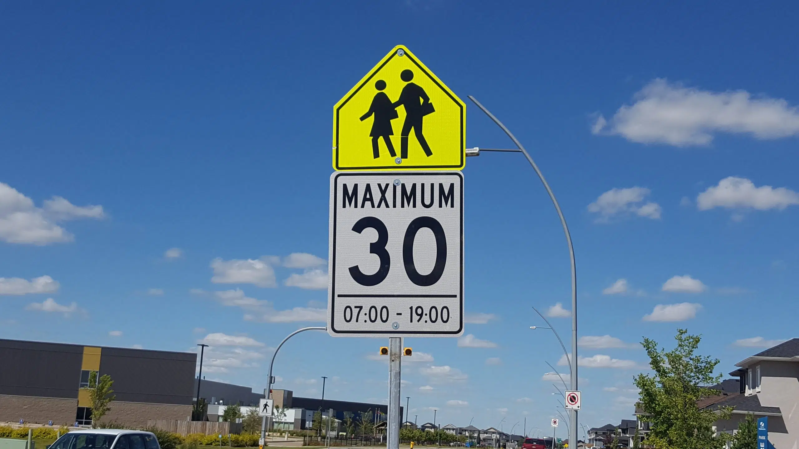 Slow And Steady In School Zones Wins A Grades 98COOL   School Zone Speed Limit 2 2022 2 Scaled 