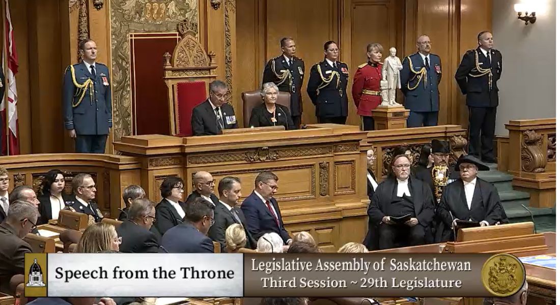 Privatizing government-owned liquor stores announced in Throne Speech, more police, balancing the budget - Vimarsana News
