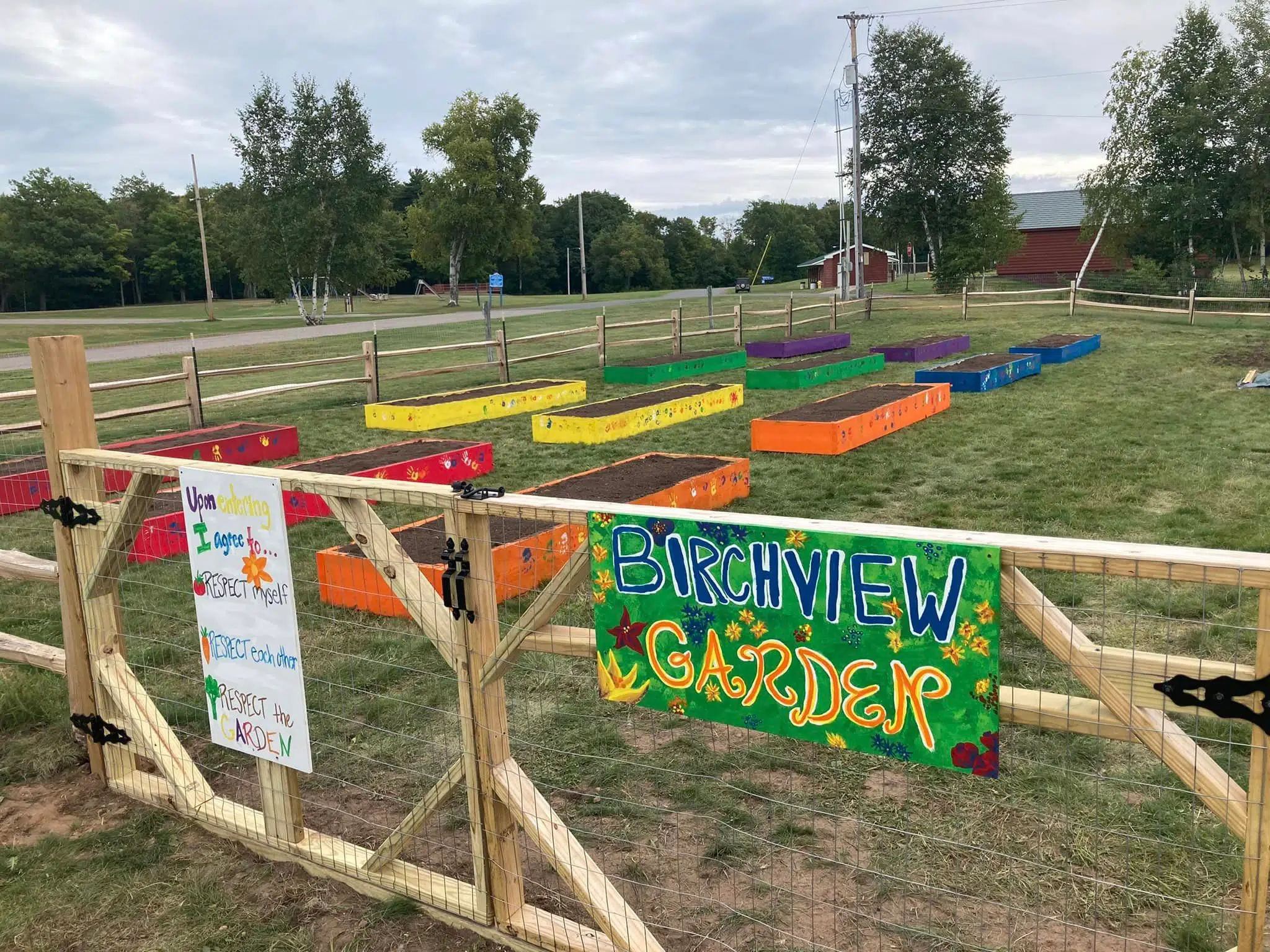 Ishpeming’s Birchview Elementary School Has New Garden