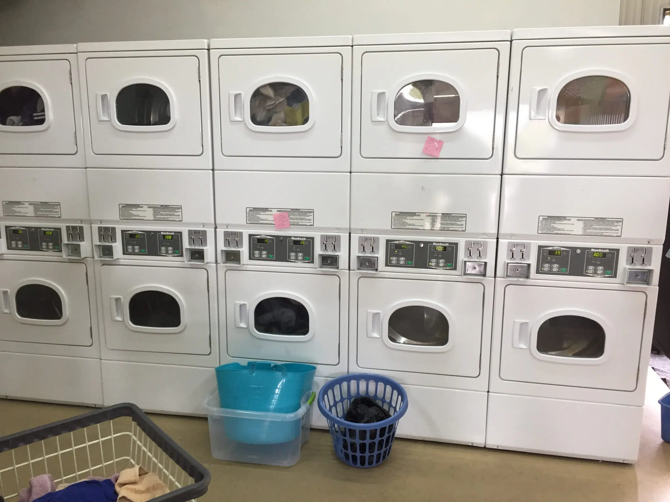 Local Laundromats See Jump In Business Y95 5