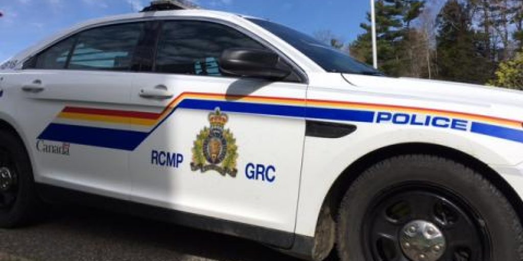Collision Closes Highway 103 In Argyle Head - Vimarsana News