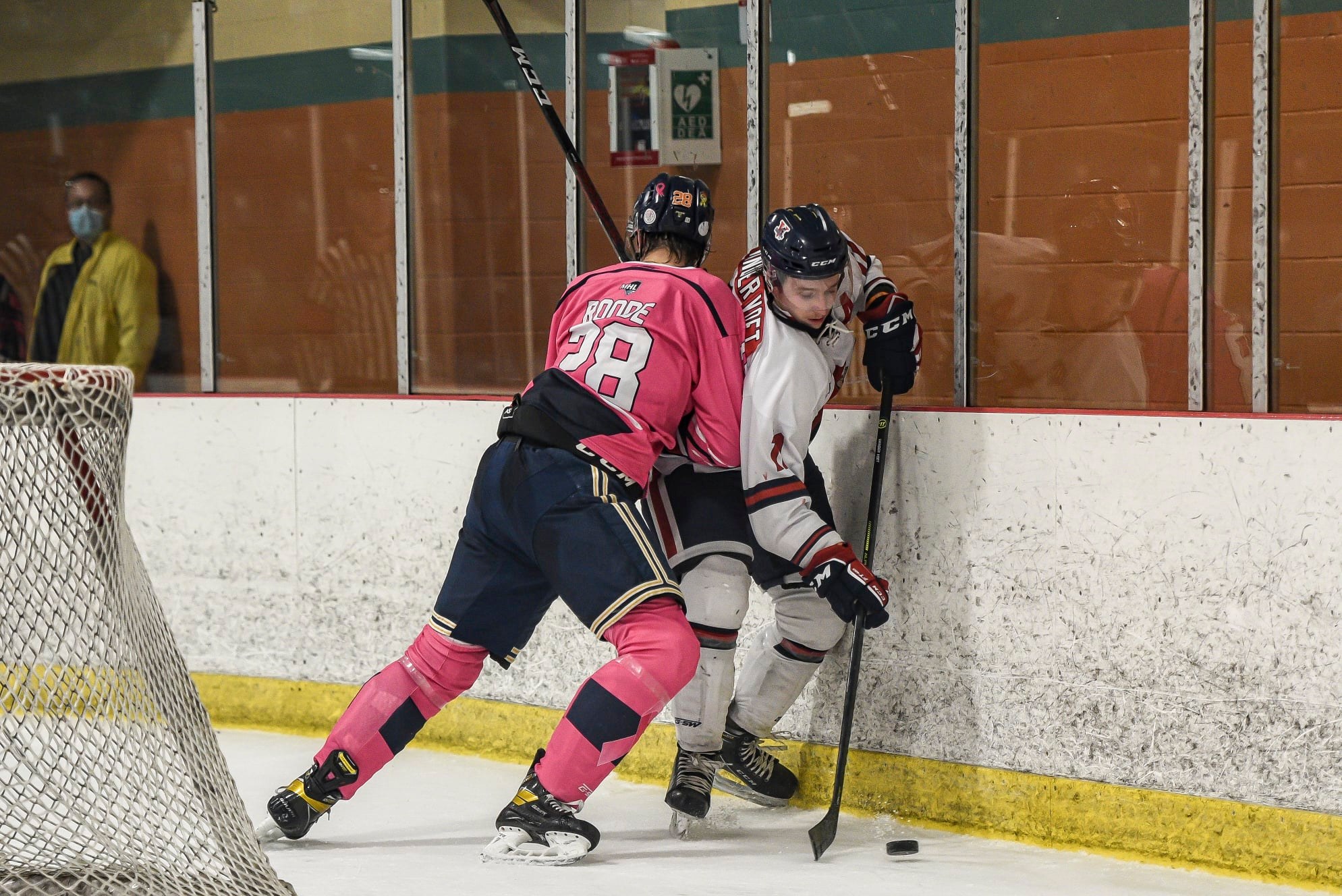 Mariners' Roode Wins Defenseman Of The Month Again - Vimarsana News