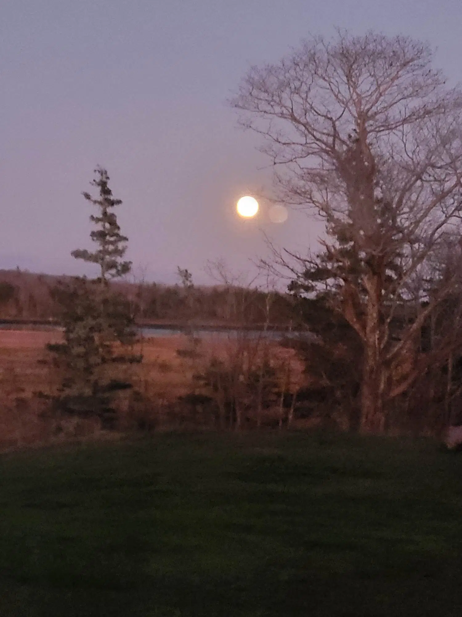 That Bright Moon You See Is The Beaver Moon : | Y95.5