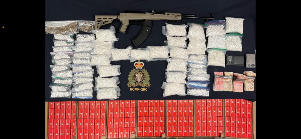Three Arrested In Drugs, Weapons Seizure - Vimarsana News