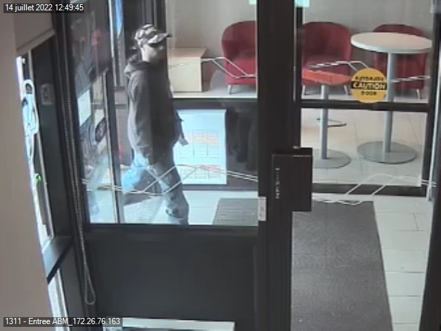 RCMP Seek Armed Robbery Suspect In Shediac - Vimarsana News