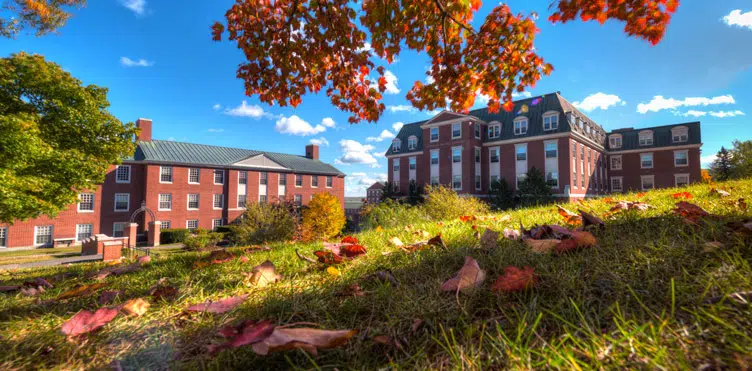 UNB To Hand Out Honorary Degrees At Graduation