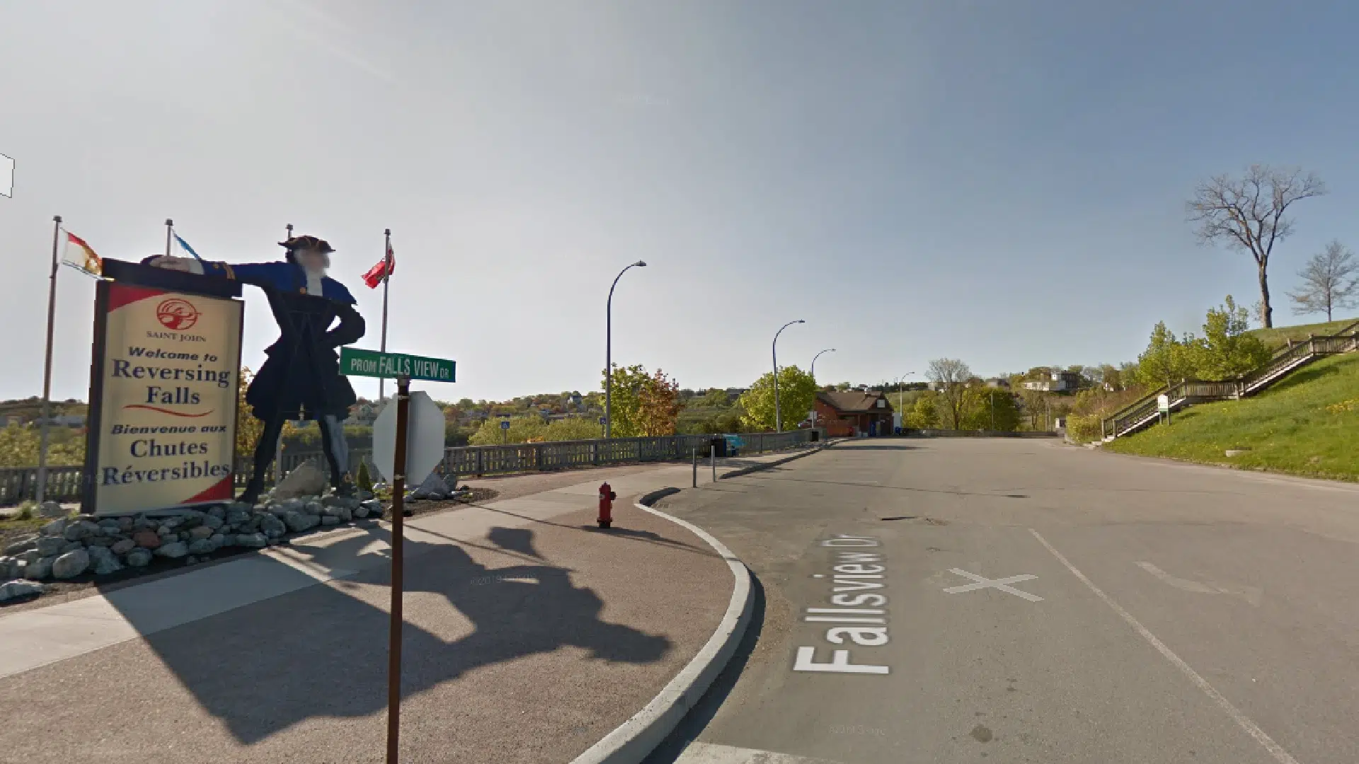 Close Fallsview Drive To Through Traffic: Councillor