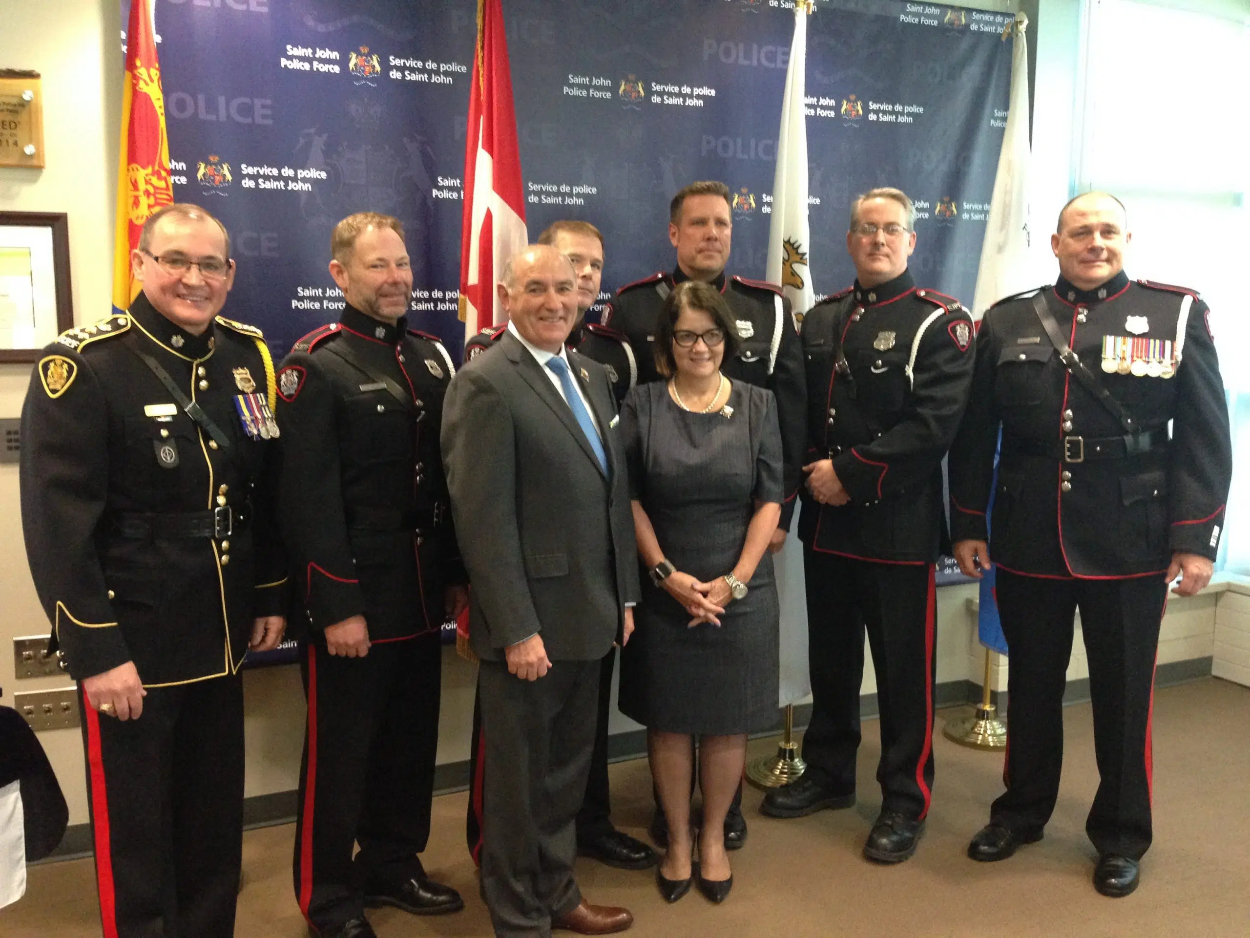 Five SJPD Officers Honoured For Long Service | Country 94