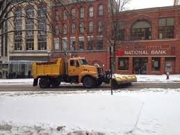 Crews Busy Removing Snow Ahead Of Latest Storm - Vimarsana News