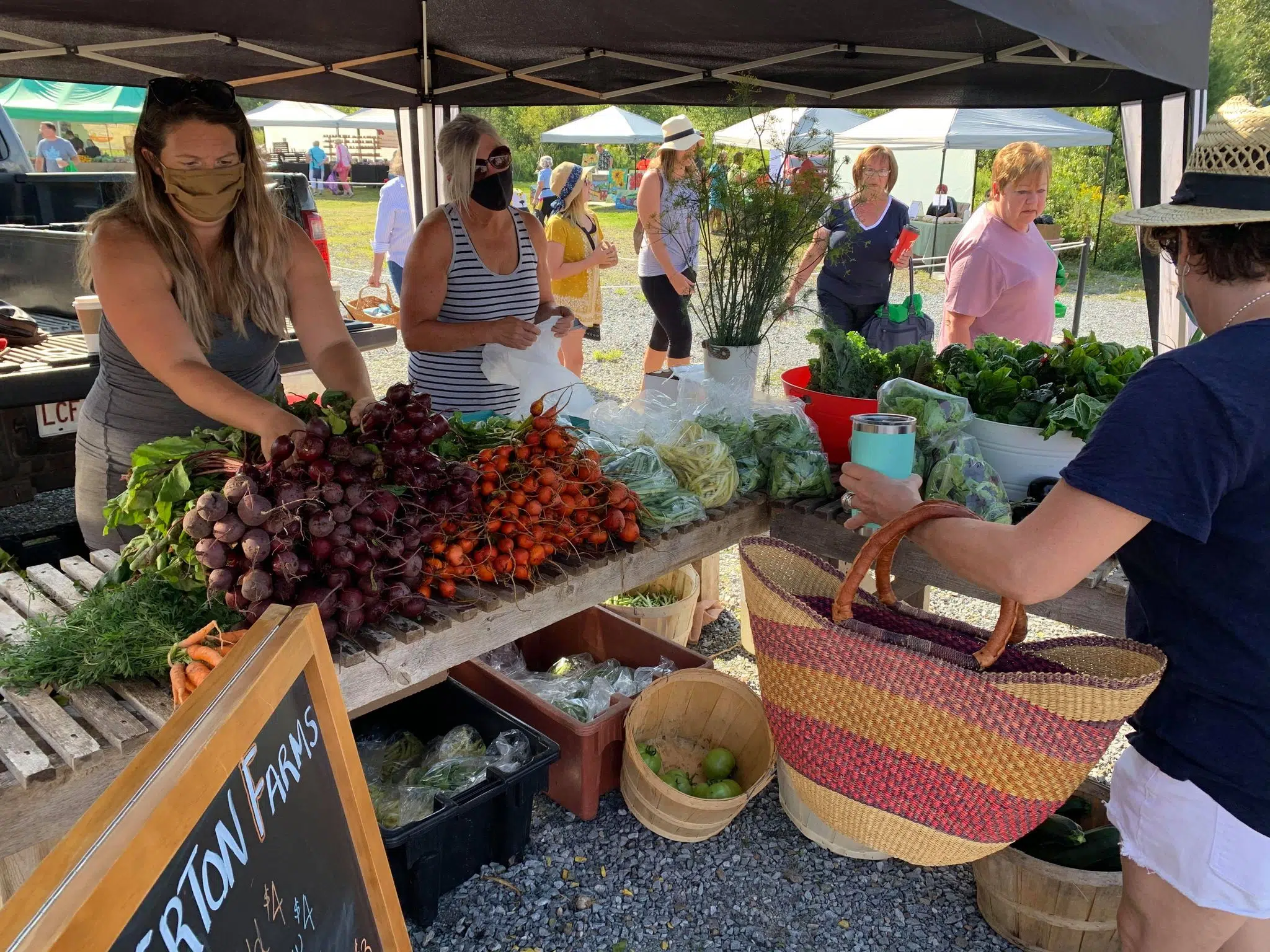 Kingston Farmer’s Market Opens 97.3 The Wave