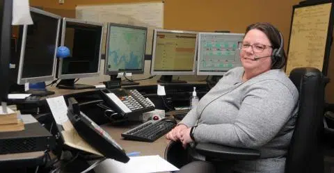 ‘There’s No Average Day’: Behind The Scenes Of A 911 Centre | 91.9 The Bend