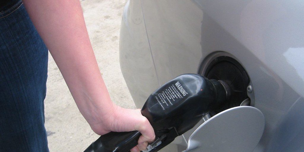 Rising Gas Prices Concerning For Retailers - Vimarsana News