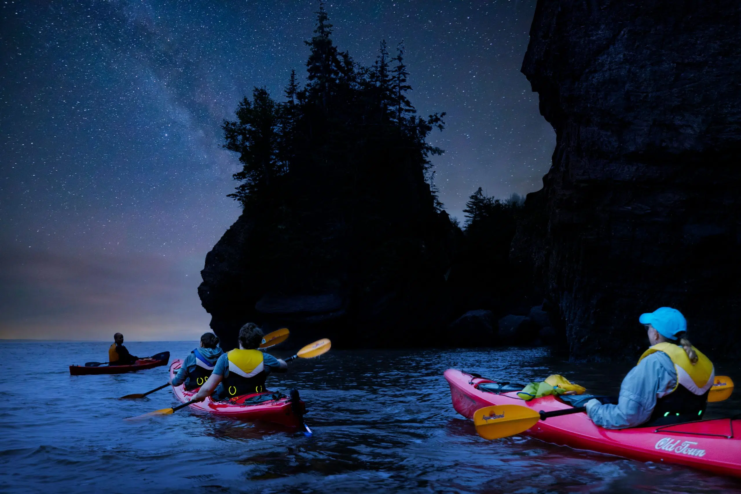 Kayak The Hopewell Rocks After Dark Country 94