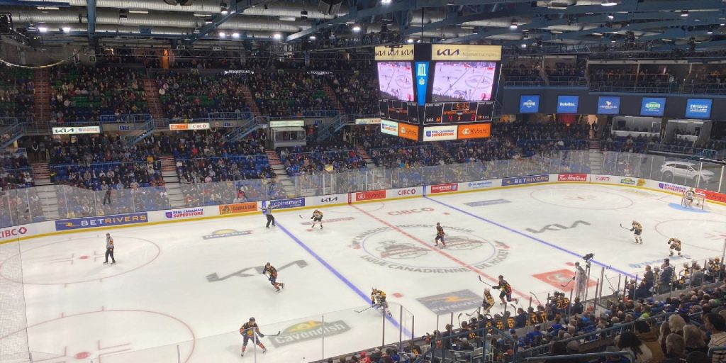 Sea Dogs Thrash Bulldogs In Memorial Cup Opener - Vimarsana News