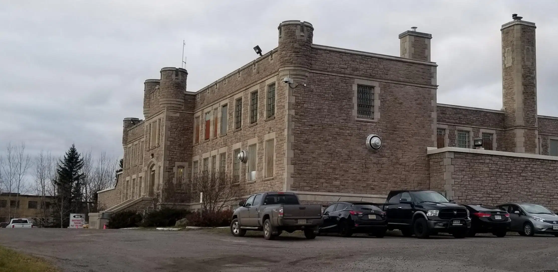 Announcement At Thunder Bay Jail Today Country 105 Thunder Bay's