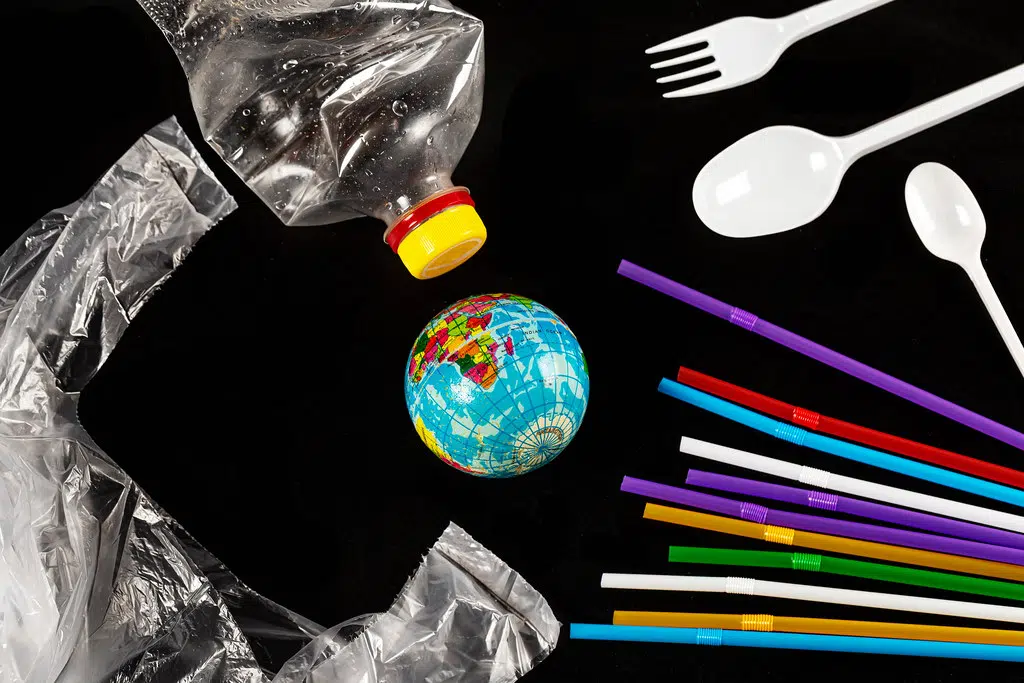 Canada to End use of certain Single-Use Plastics