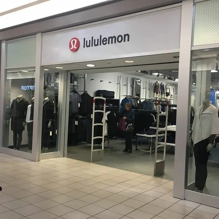 Intercity Shopping Centre Lululemon 99.9 THE BAY