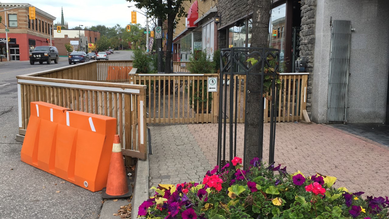 A Helping Hand For Patio Season - Vimarsana News