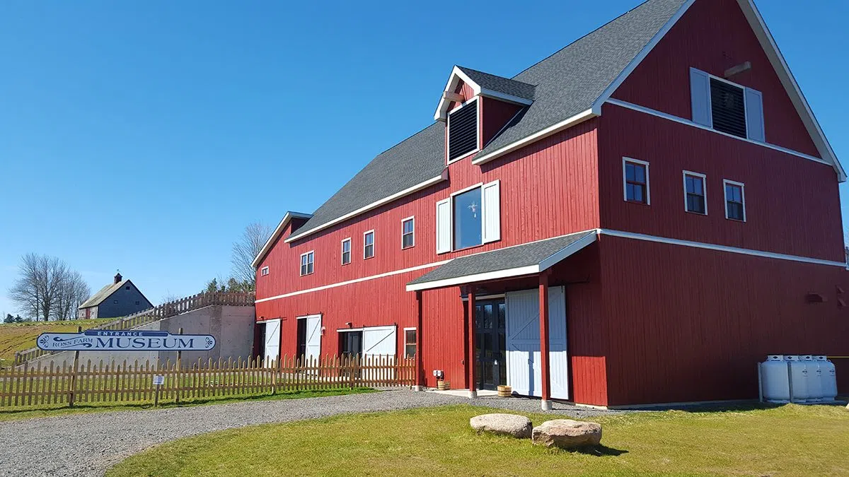 Ross Farm Becoming More Hands On | Country 100.7