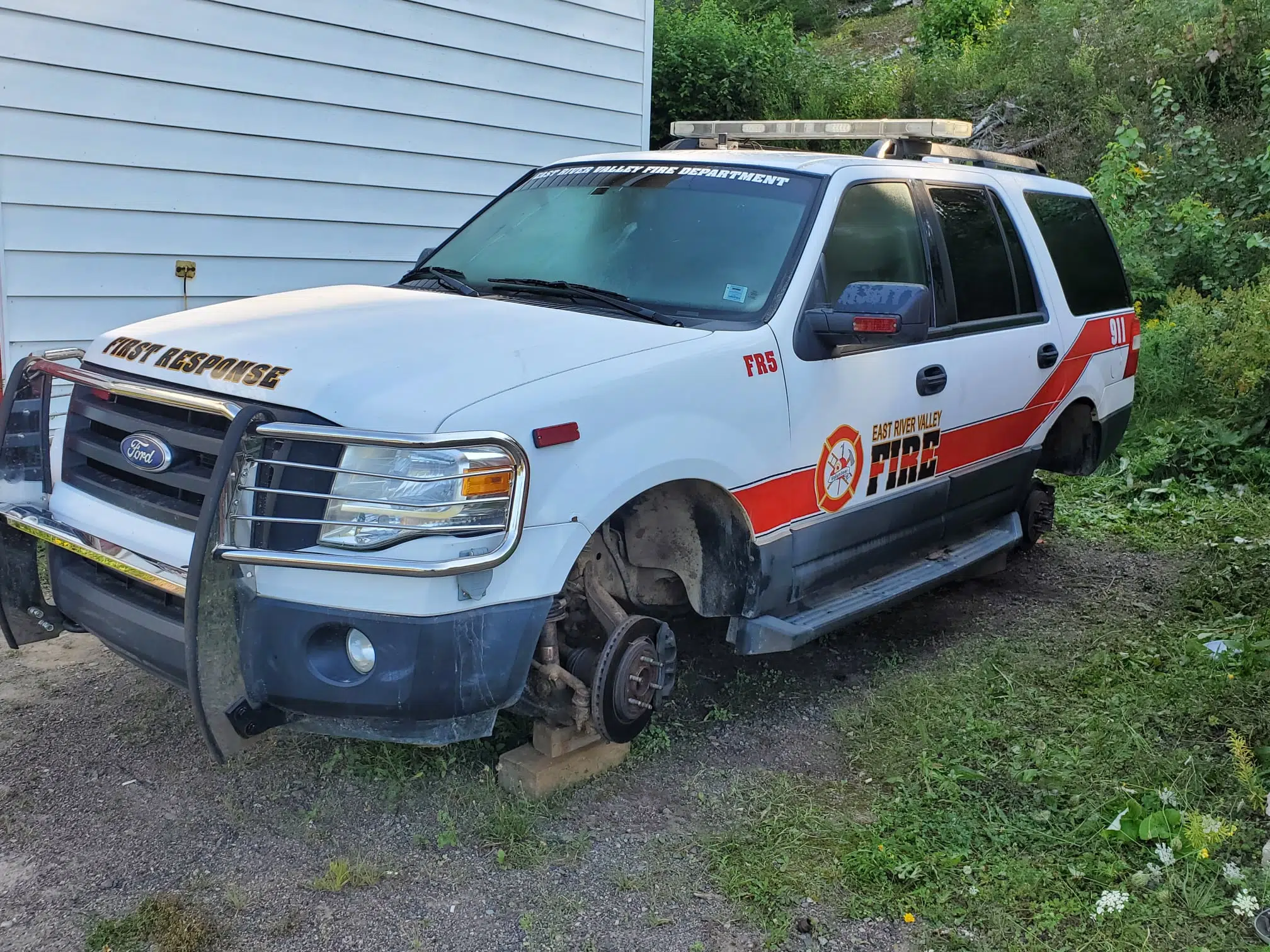 Support comes pouring in after wheels stolen off fire truck